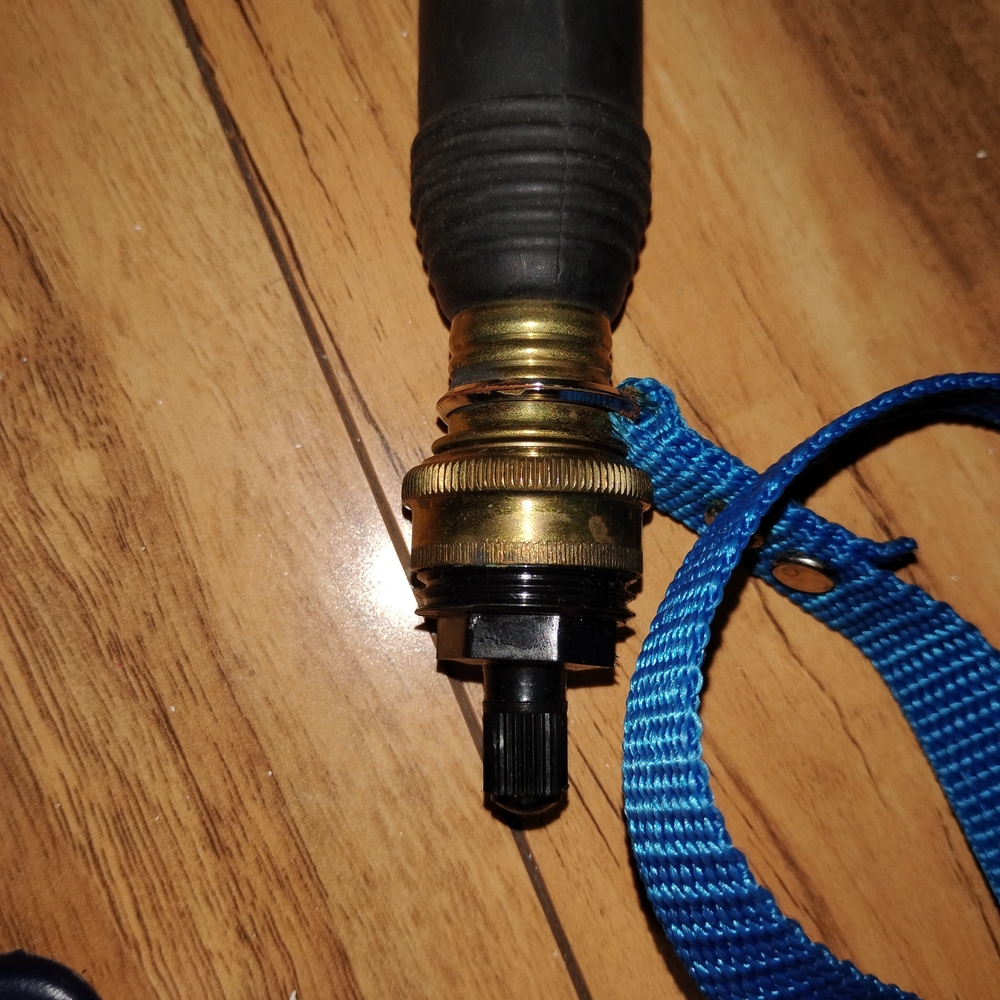 SAFE-T-SEAL Test Plug - Picture 8 of 9